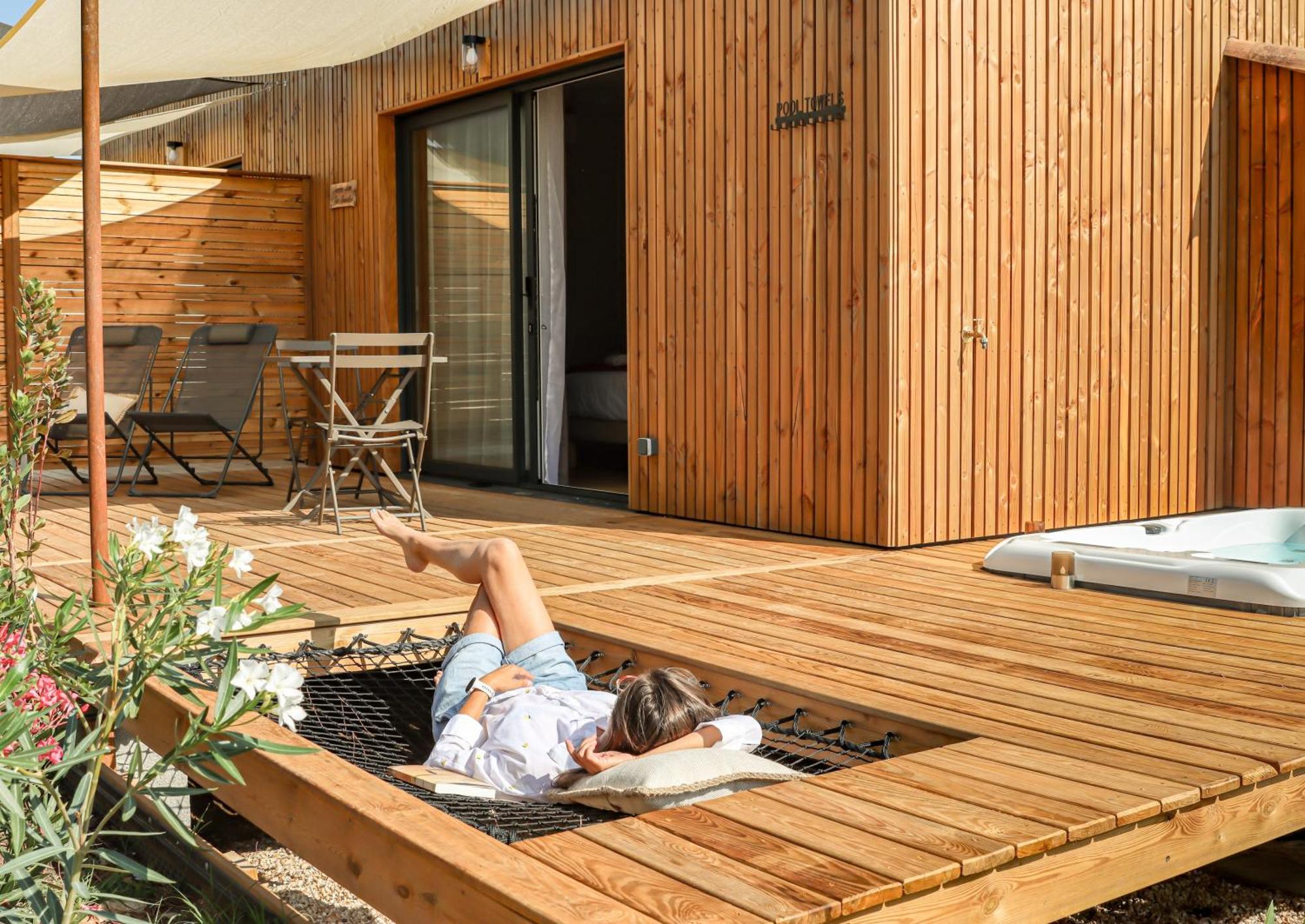 Les Gites De Laure - L'Eden Romantique, Chambres Hotes, Spa Prive, Couloir De Nage, Adults Only Malves-en-Minervois 外观 照片