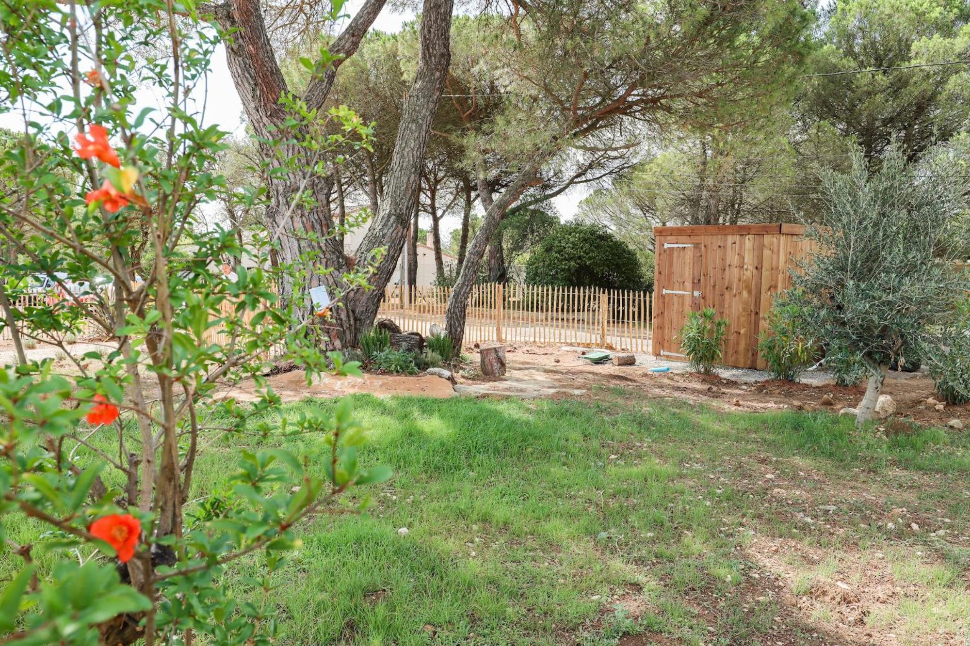 Les Gites De Laure - L'Eden Romantique, Chambres Hotes, Spa Prive, Couloir De Nage, Adults Only Malves-en-Minervois 外观 照片